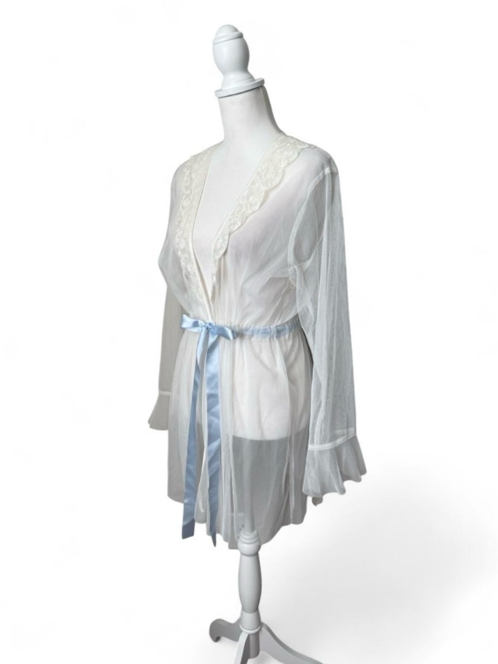 Ivory Mesh Bridal Robe - Picture 2 of 8